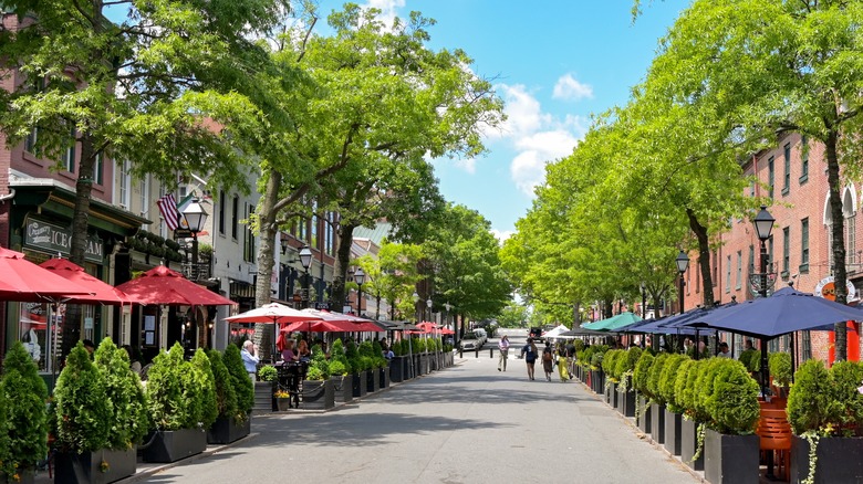 King Steet shops and restaurants