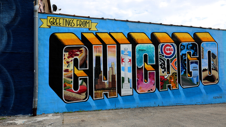 Logan Square Chicago greetings mural