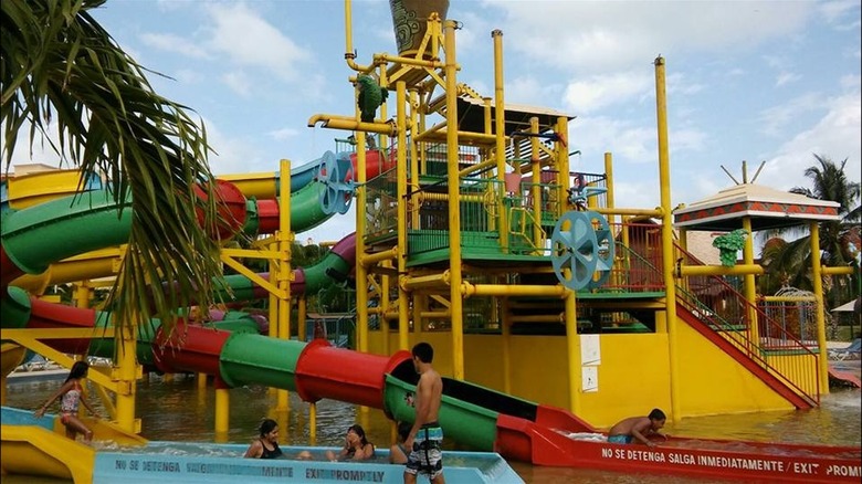 Playing in All Ritmo Waterpark