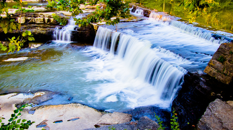 Cataract Falls overflowing with water