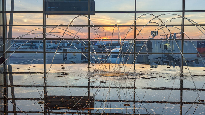 The fountain at DTW Airport