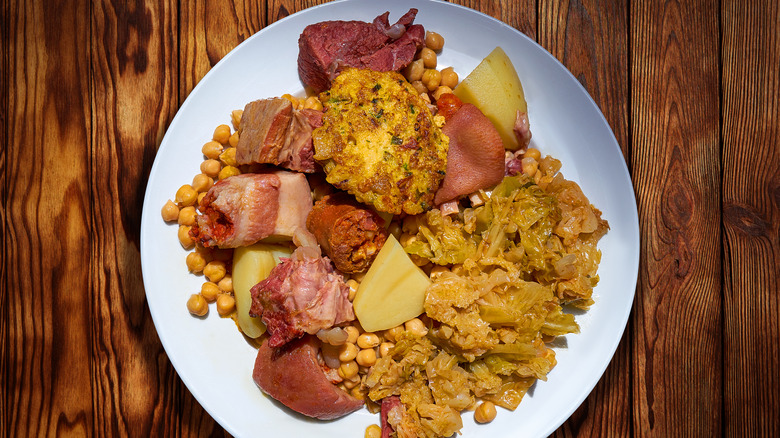 Traditional Lebaniego chickpea stew from Potes