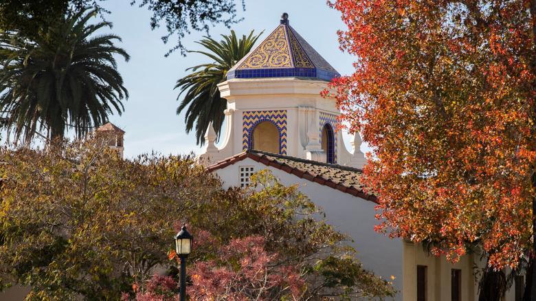 City hall in downtown Santa Maria, CA