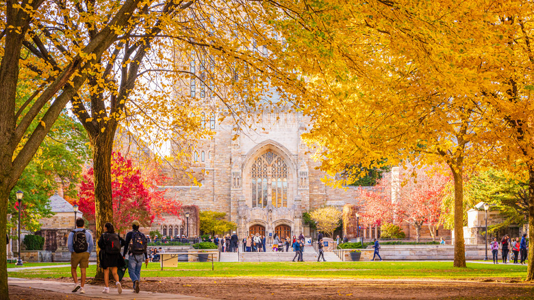 Students walk on Yale University campus