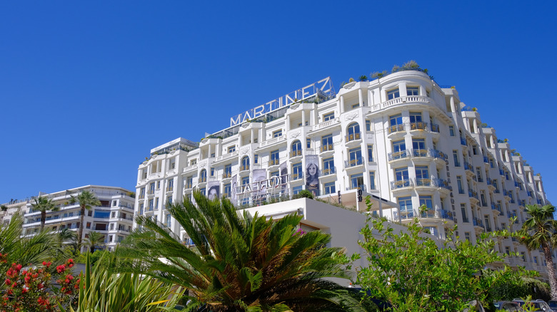 Exterior of Hotel Martinez