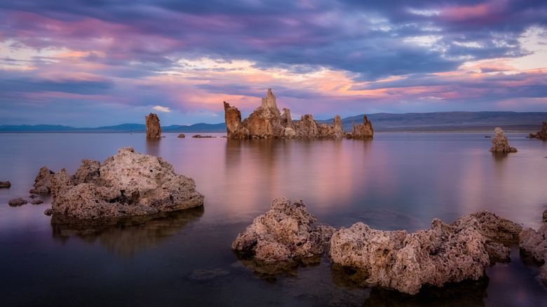 Mono Lake at sunset