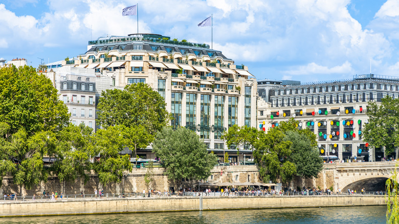 Cheval Blanc hotel Paris