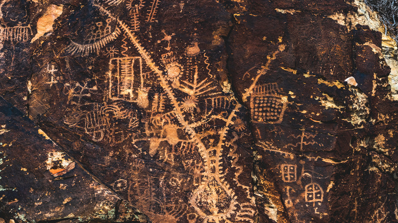 petroglyph drawings