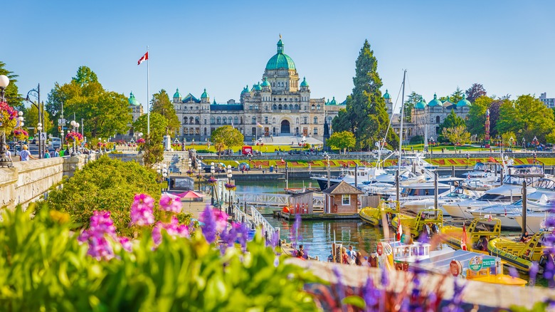 Victoria's harbor and parliament building