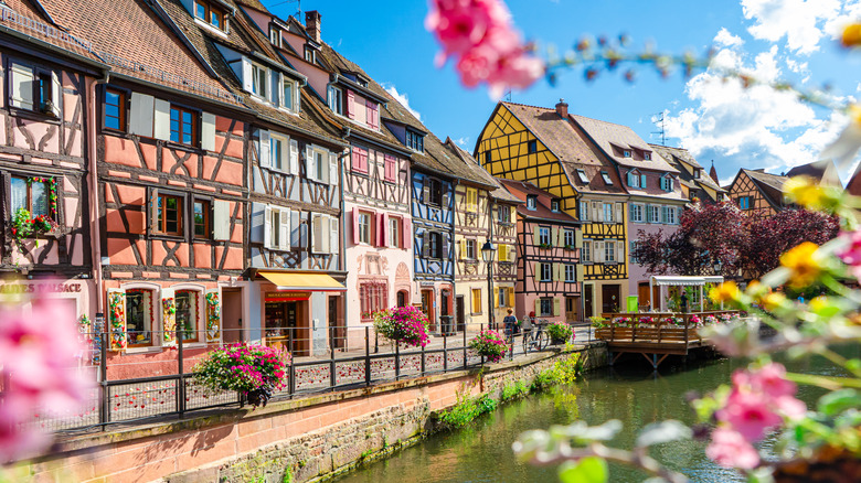 A view of Little Venice in Colmar on a bright, sunny day