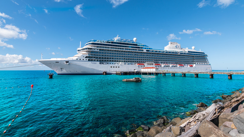 cruise ship on blue ocean