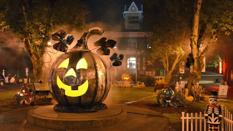 The Spirit of Halloweentown decoration