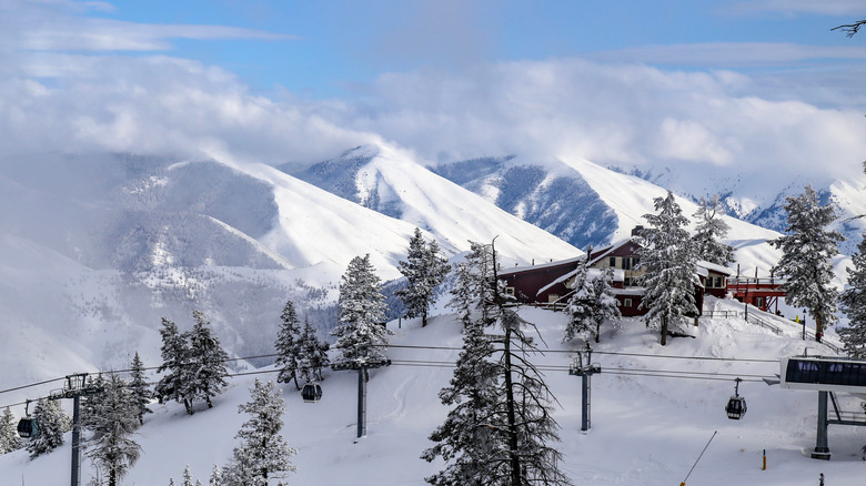 The Roundhouse Restaurant on Bald Mountain in winter