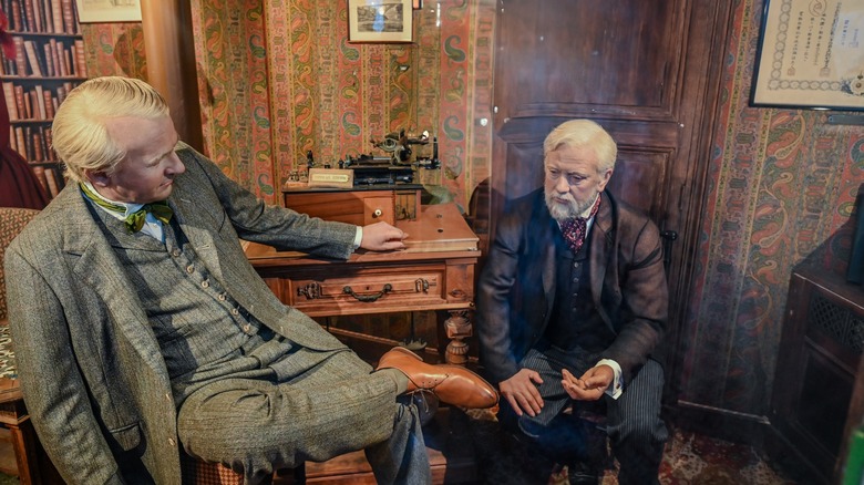 Wax figures of Gustave Eiffel and Thomas Edison in the Eiffel Tower