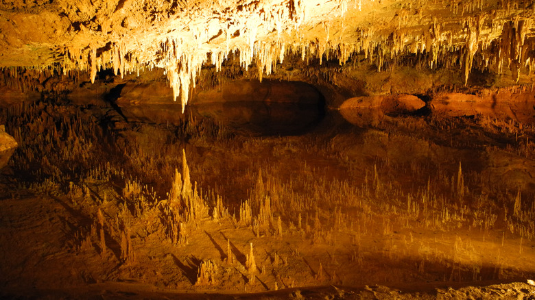 Ruby Fall Cave