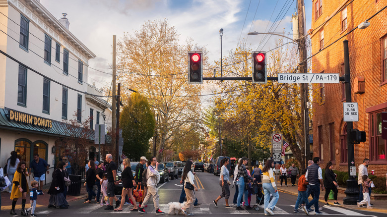 People walking around downtown New Hope