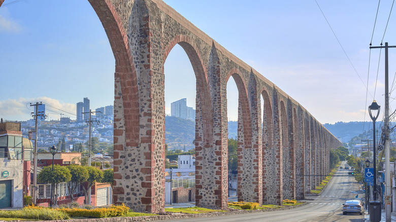 Towering aqueduct in the city of Santiago de Querétaro, Mexico