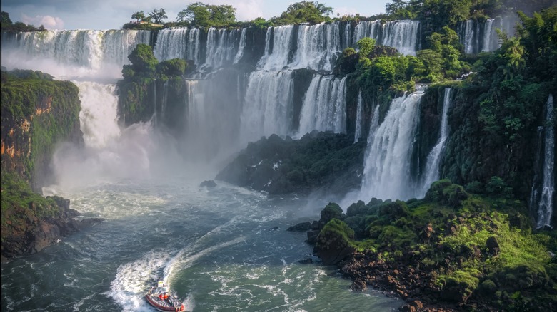 Iguaçú Falls, Brazil