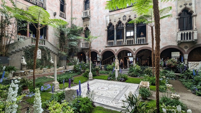 Courtyard in Isabella Stewart Gardner Museum