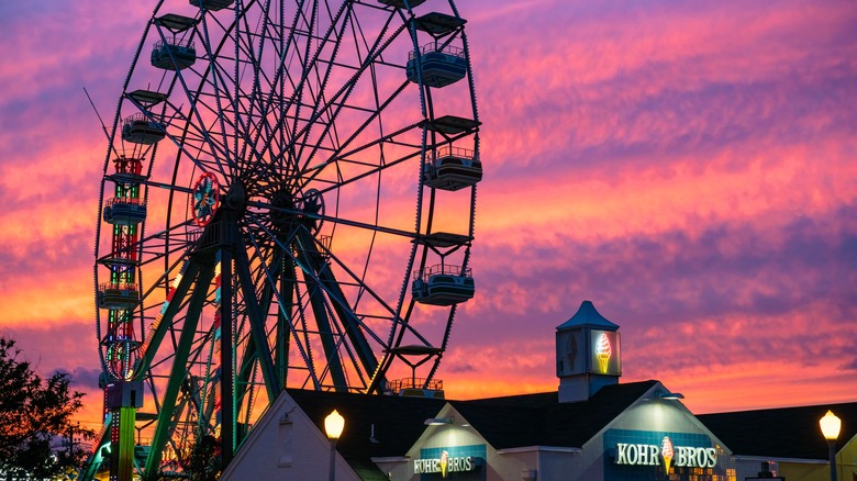 The Ferris Wheel next to the ice cream store on Virginia Beach, Virginia