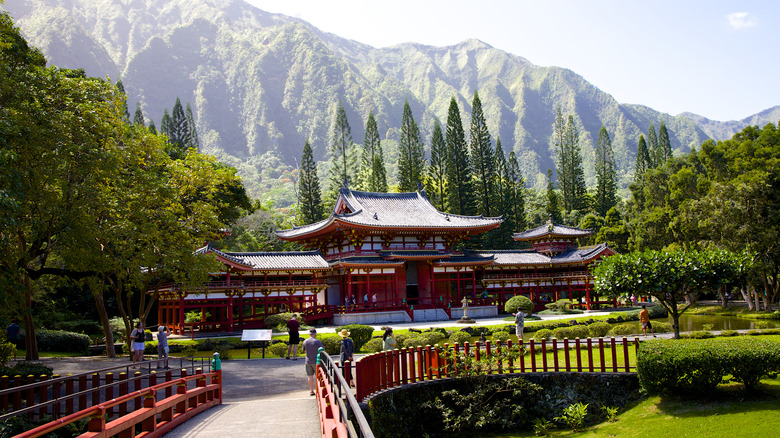 Byodo-In Temple, Oahu, Hawaii