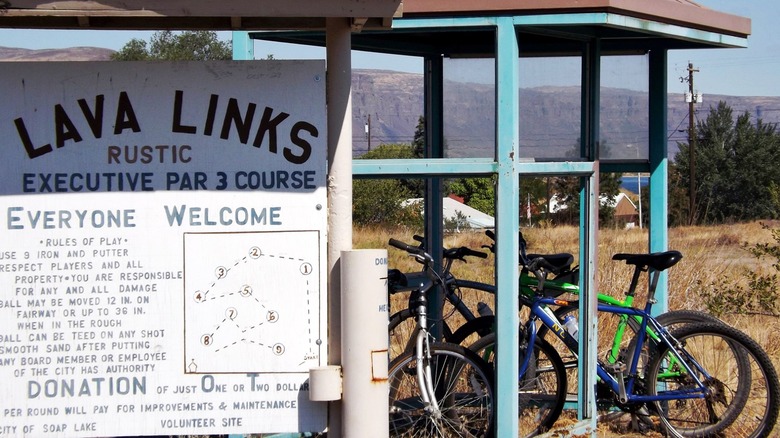 lava links golf course rules sign