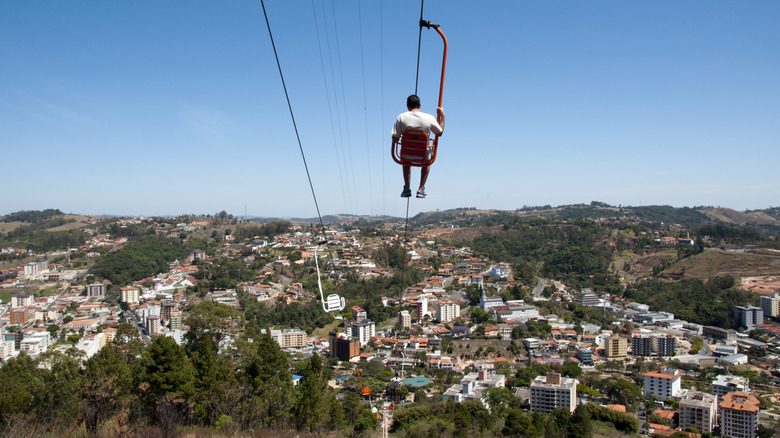 Chair lift over Serra Negra