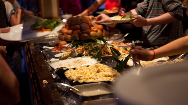 Table of food at the Old Lahaina luau