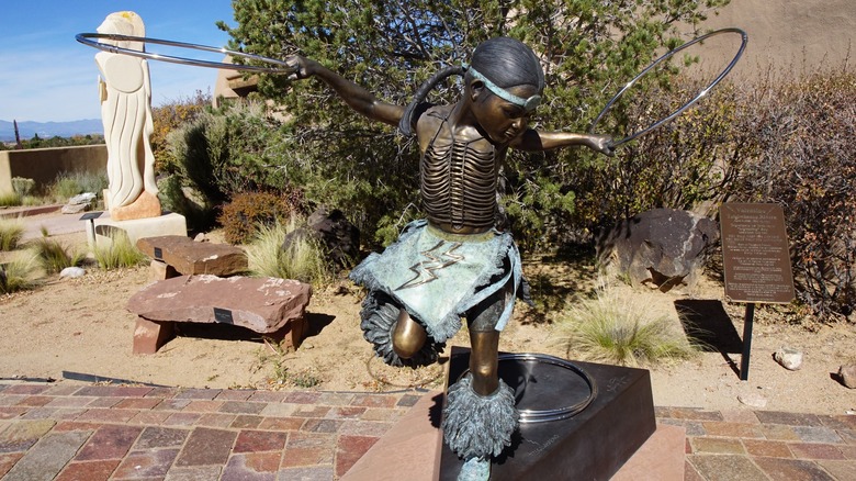 Santa Fe Museum Hill statue