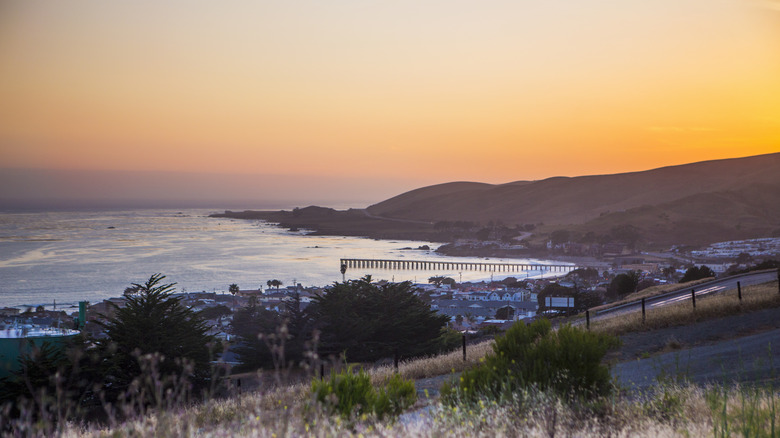 Sunset over Cayucos pier