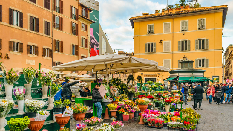 Fruit and flower market in Rome
