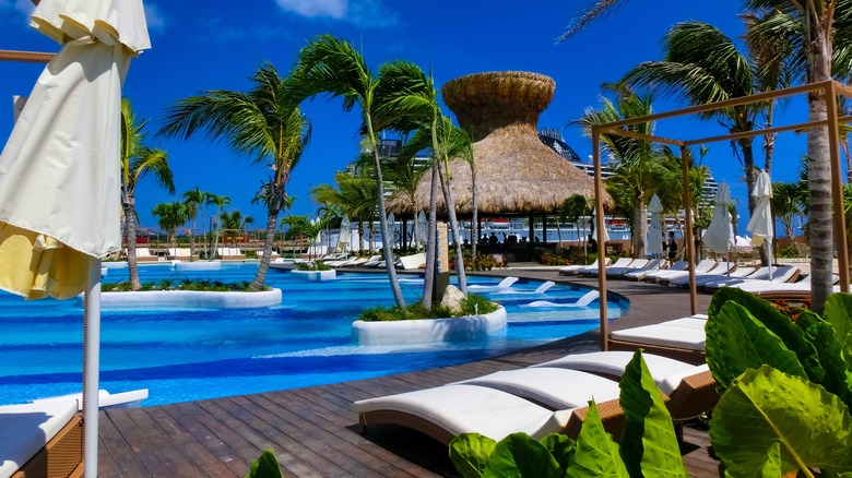 Hotel Swimming pool in Puerto Plata