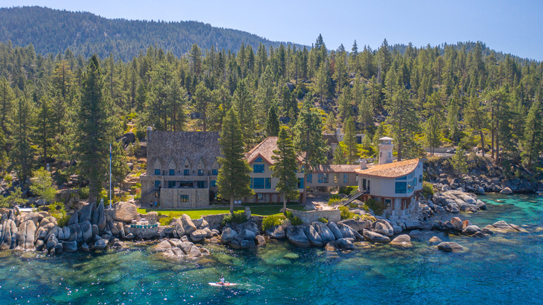 Thunderbird Lodge on Lake Tahoe
