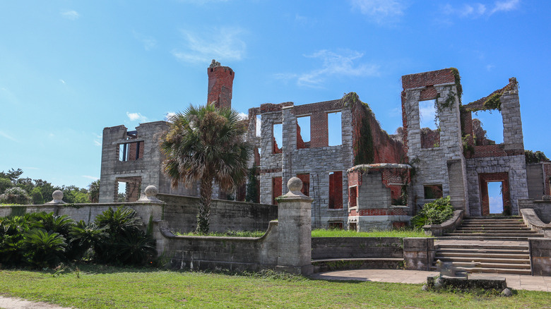 Ruins of a Cumberland Island mansion 