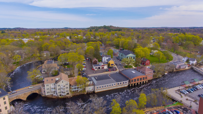 A street in downtown Ipswich, MA