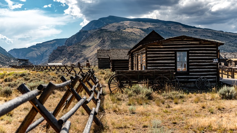 old west house cody wyoming