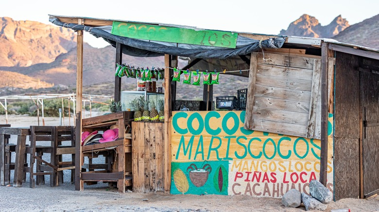 taco stand at Playa Pichilingue