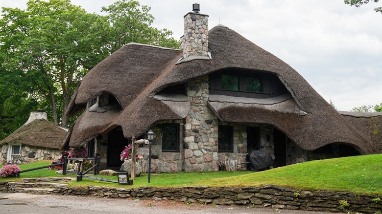 mushroom house in Charlevoix, Michigan