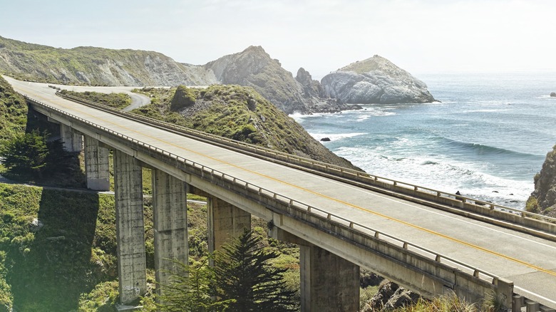 highway in Big Sur