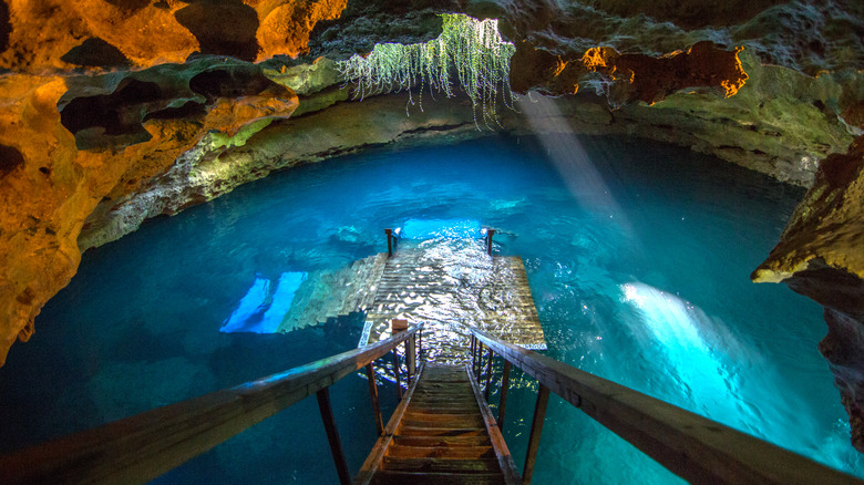 Devil's Den from the stair entrance