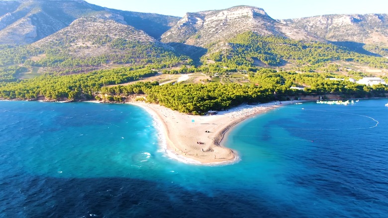 Zlatni Rat Beach's Golden Horn