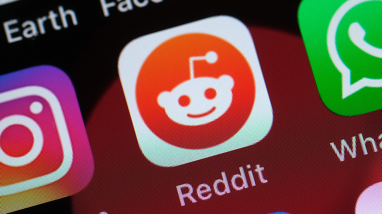 Reddit icon on a phone