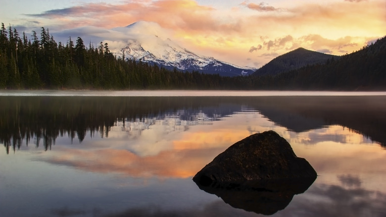 Reflection of Mount Hood on Lost Lake