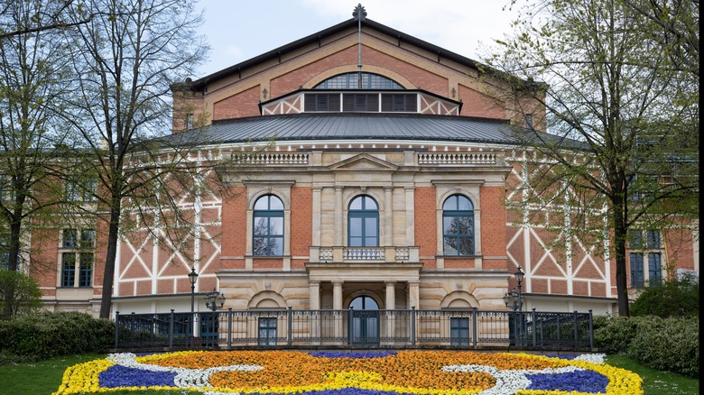 Bayreuth Festspielhaus opera house exterior