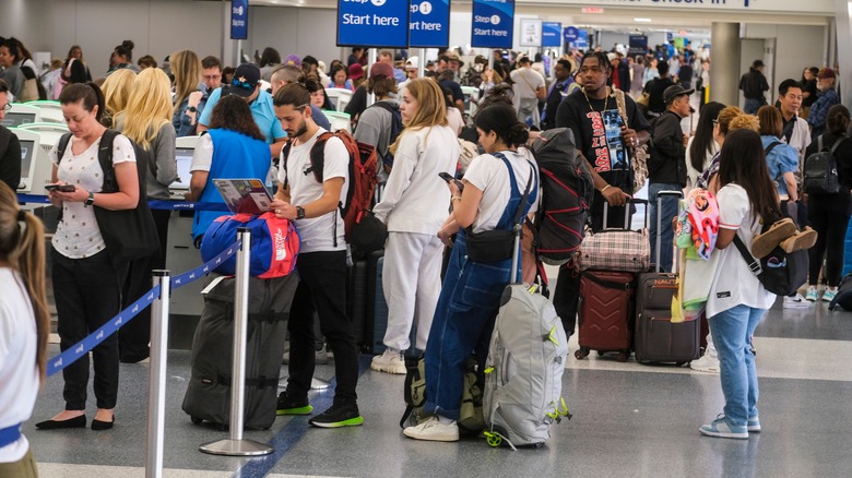 Travelers at LAX waiting in line