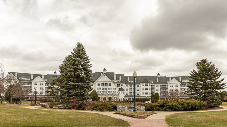 Elkhart Lake's Osthoff Resort