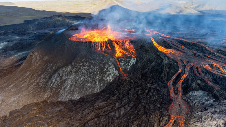 Eruption at Mauna Loa, Hawaii