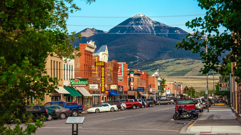 Roadway through downtown Livingston, Montana