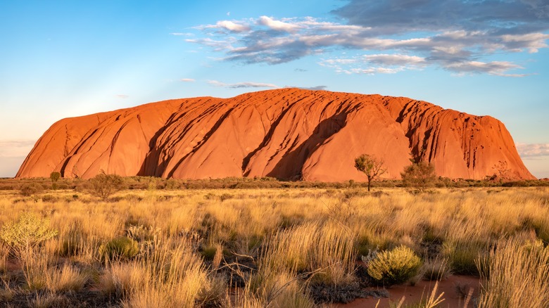 The giant rock of Uluru