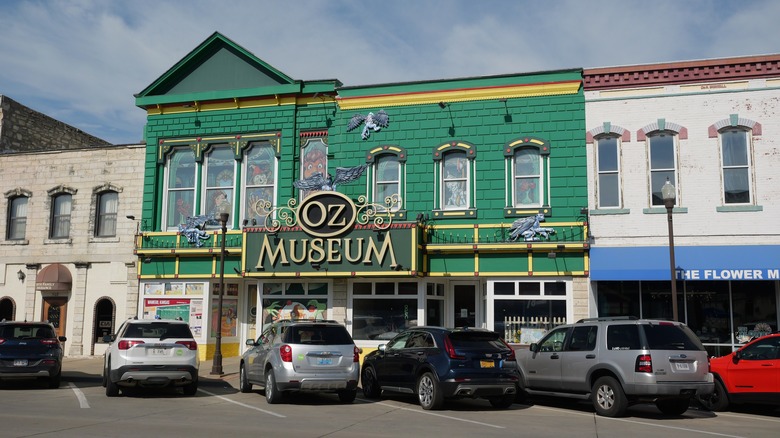 The green outside of the Oz Museum in Wamego, Kansas